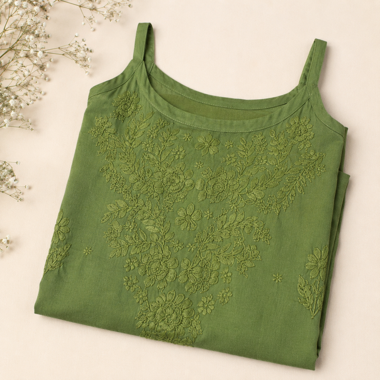 Mehreen Lucknowi Slip Kurti