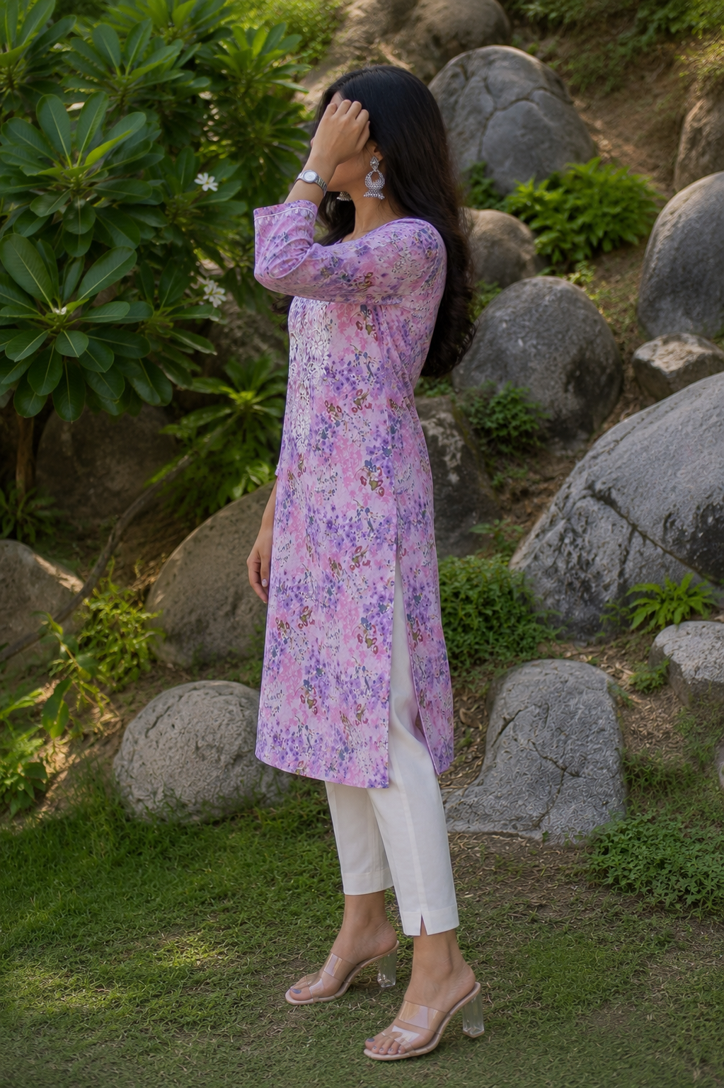 Gulrang Lucknowi Kurti